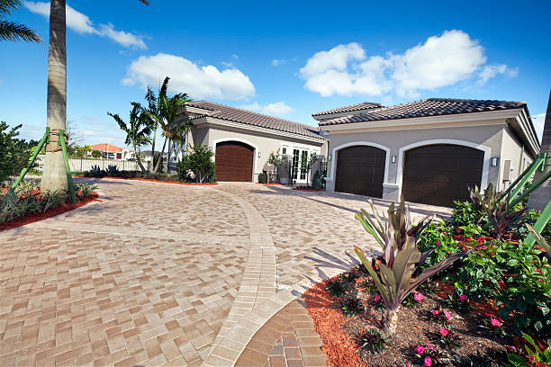 Best Custom Driveway Pavers  in Burbank, WA