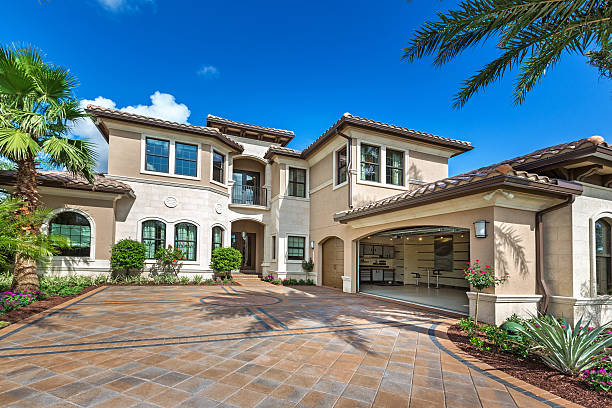 Professional Driveway Pavers in Burbank, WA